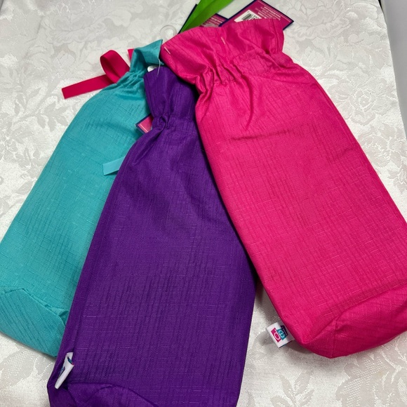 3 Pack Fun Fabric Wine Gift Bags Set of 3 Fabric Wine Bags see fun details - Picture 7 of 7